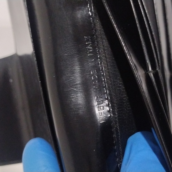 Bvlgari Black Leather Trifold Long Wallet, Snap Closure - Auth., Good Condition - Picture 12 of 16